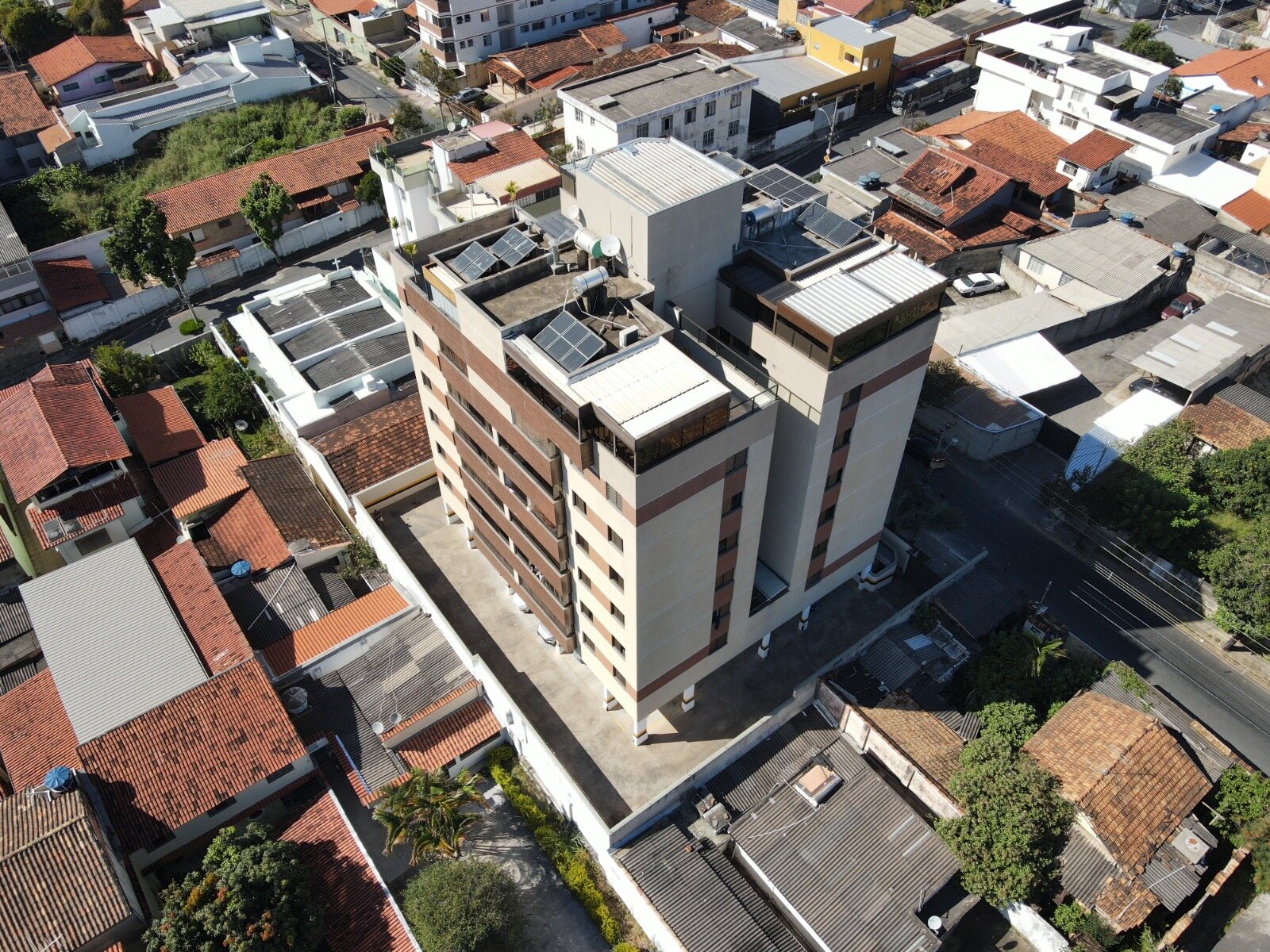 Vista aérea da última obra vertical executada pela Cardoso & Carvalho em Minas Gerais
